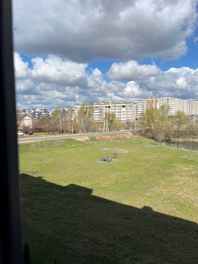 Продажа 1-комнатной квартиры 34 м², Грушевского ул.