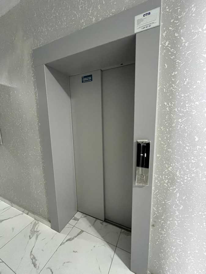 Продажа 1-комнатной квартиры 34 м², Грушевского ул.