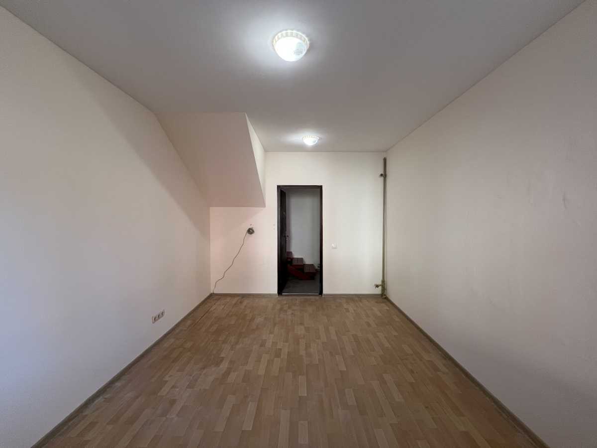 Продаж 4-кімнатної квартири 178 м², Максима Рильського вул., 7Г
