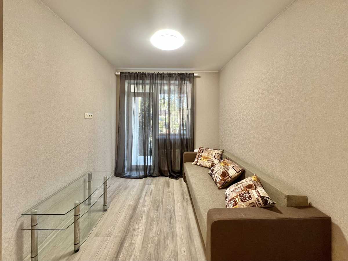 Продажа 1-комнатной квартиры 42 м², Кулиняка ул., Тургєнівська, 66
