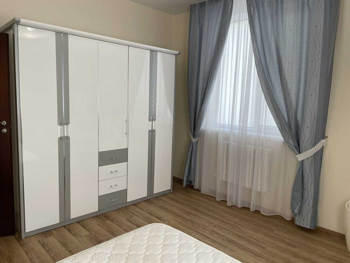 Продаж 4-кімнатної квартири 151.5 м², Гоголя вул., 20Б