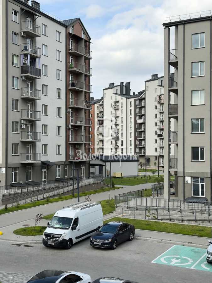 Продажа 2-комнатной квартиры 45.7 м², Анатолия Луценко ул., 23