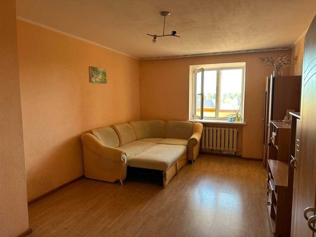 Продажа 1-комнатной квартиры 43 м², Луговая ул., Заводська