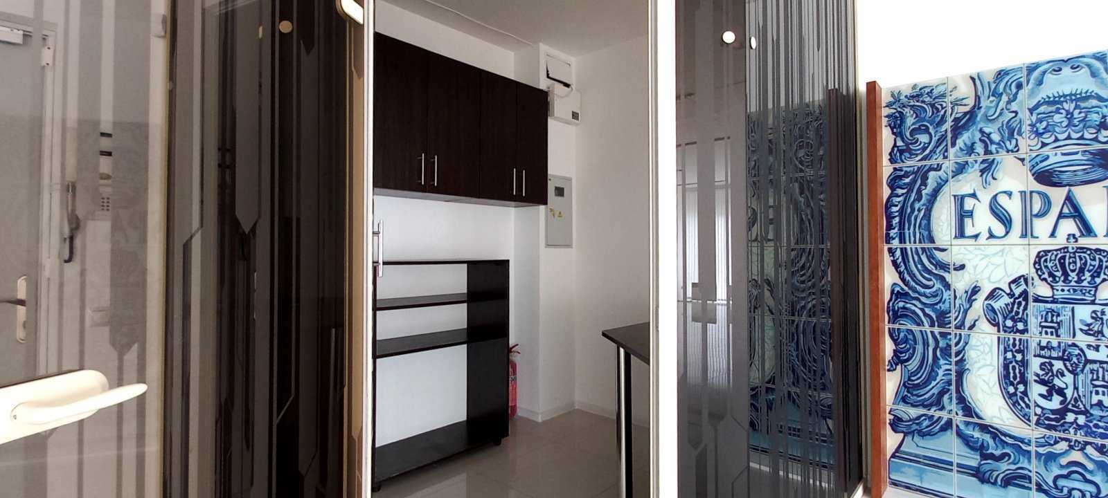 Продажа офиса 1430 м², Александра Мишуги ул., 10