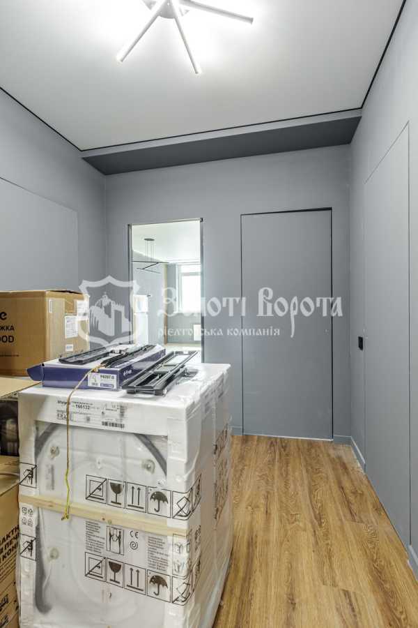 Продажа 1-комнатной квартиры 53 м², Победы просп., 11
