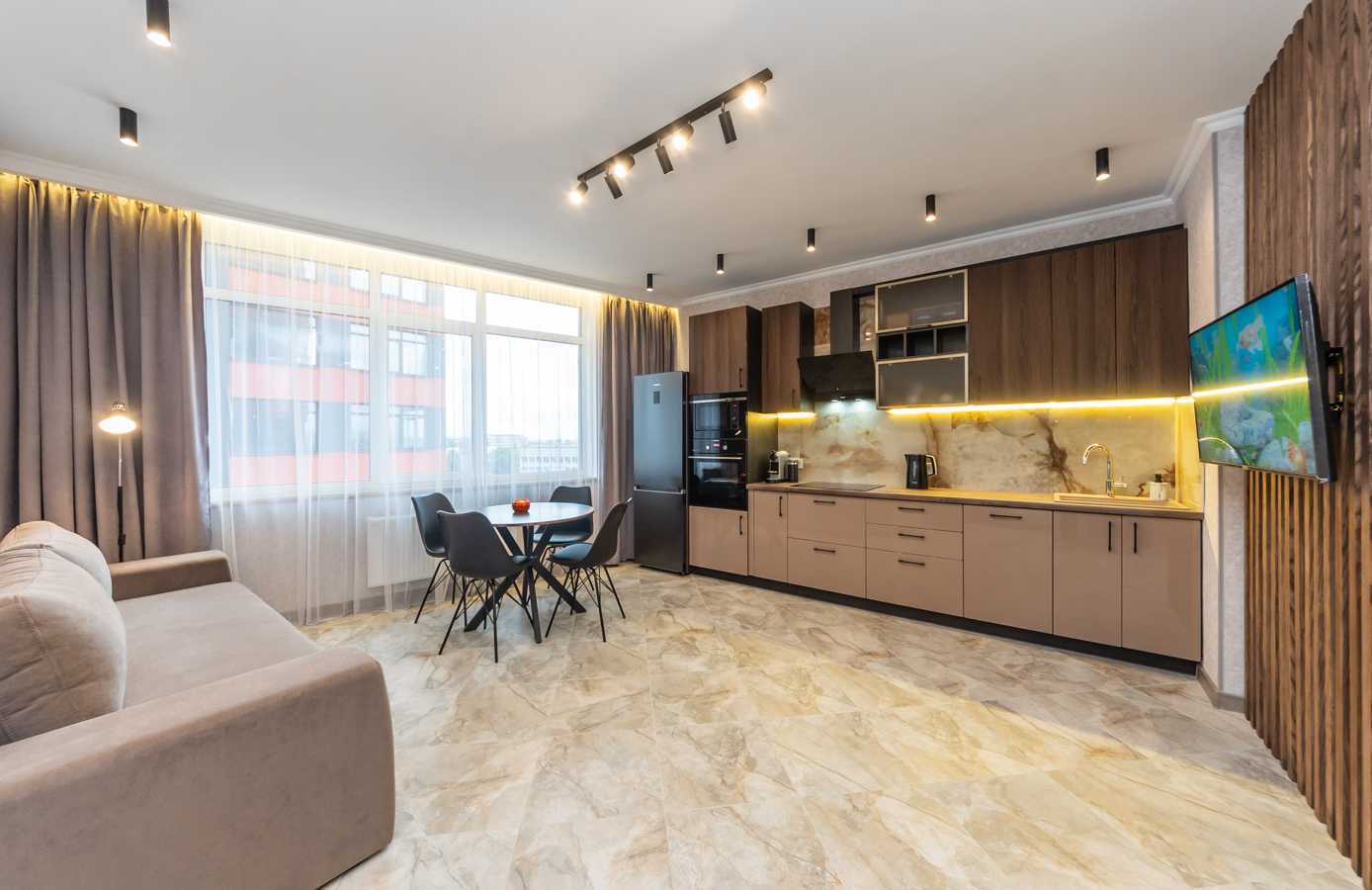 Оренда 2-кімнатної квартири 46 м², Чернігівська вул., 8б