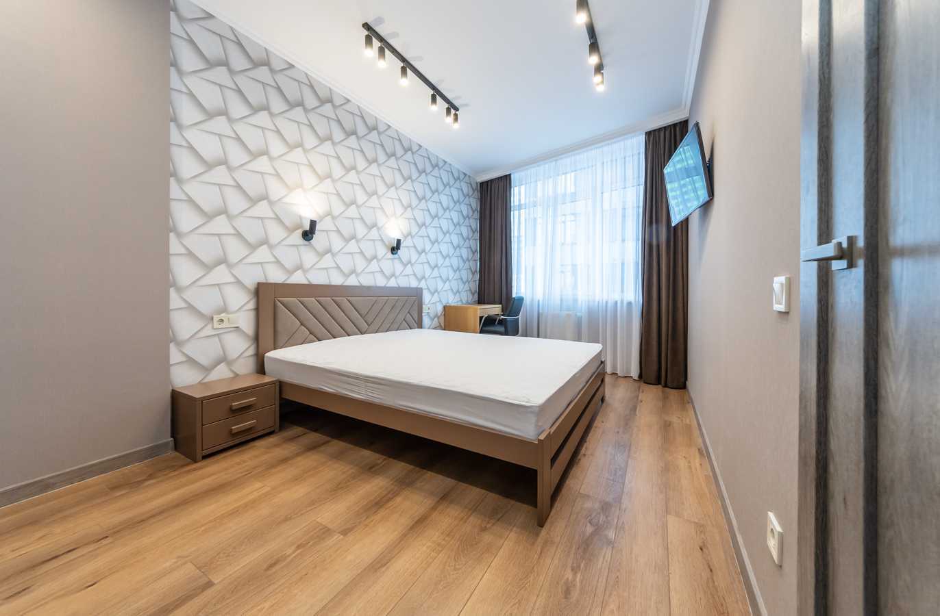 Оренда 2-кімнатної квартири 46 м², Чернігівська вул., 8б