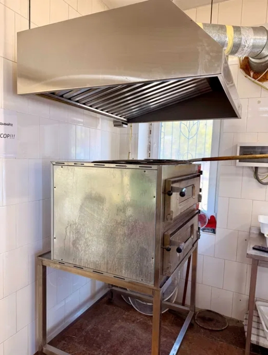 Аренда помещения свободного назначения 150 м², Адмиральский просп.