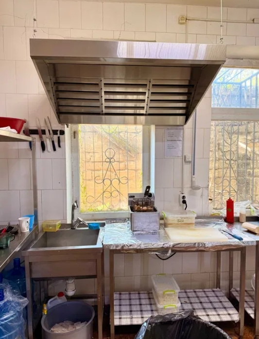 Аренда помещения свободного назначения 150 м², Адмиральский просп.