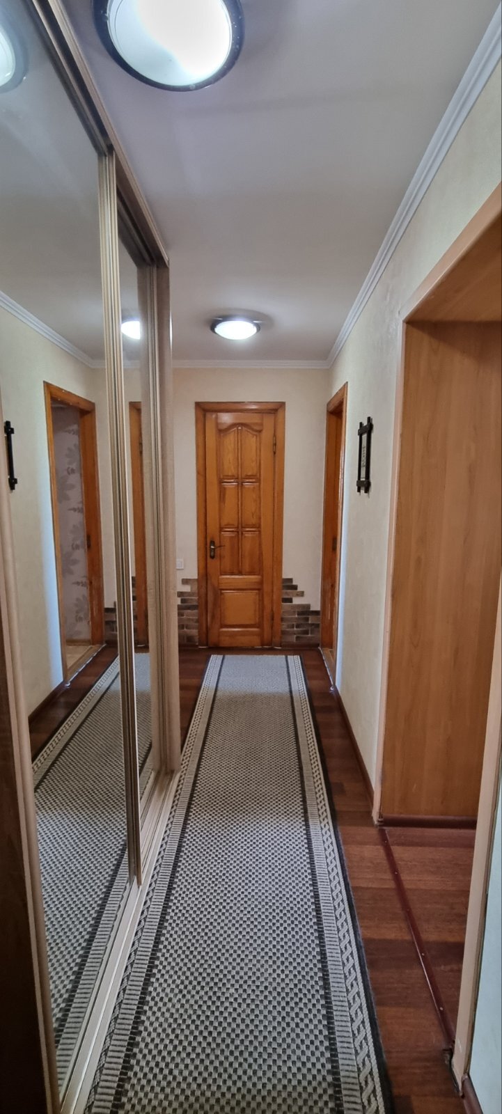 Продажа 2-комнатной квартиры 45.2 м², Кожемяки ул., вул.буд.11
