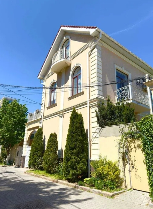 Аренда дома 300 м², Французский бул.
