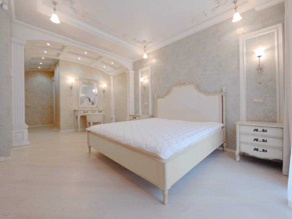Оренда 4-кімнатної квартири 144.9 м², Інститутська вул., 18