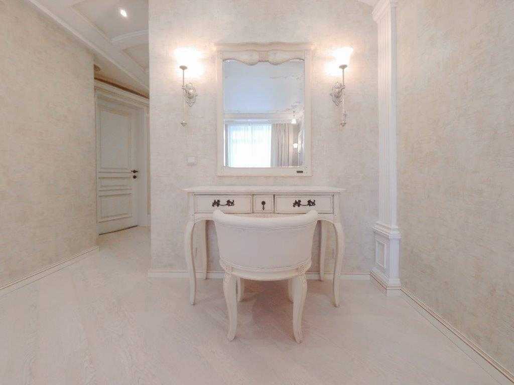 Оренда 4-кімнатної квартири 144.9 м², Інститутська вул., 18