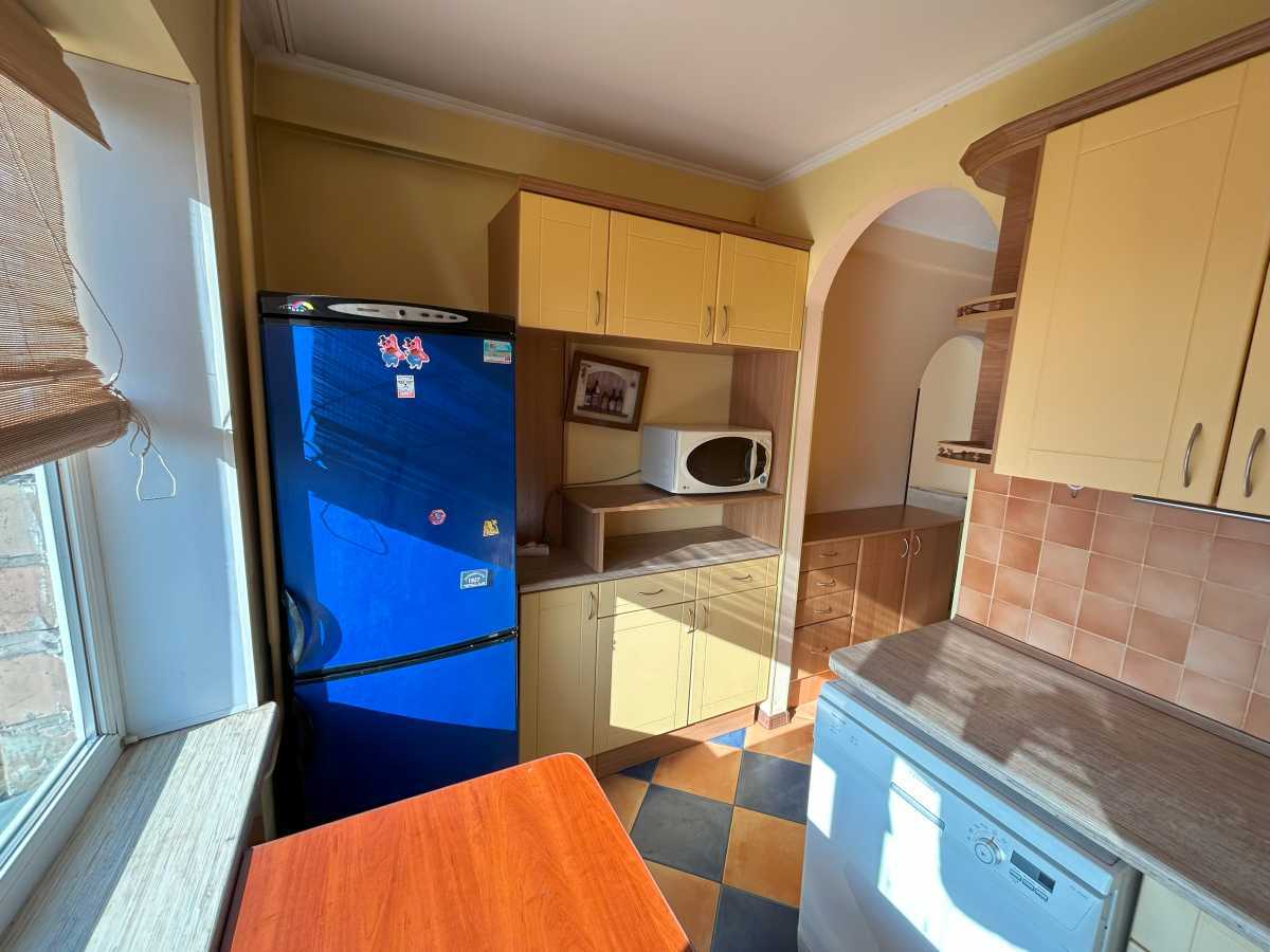Продажа 3-комнатной квартиры 62 м², Чистяковская ул., 12