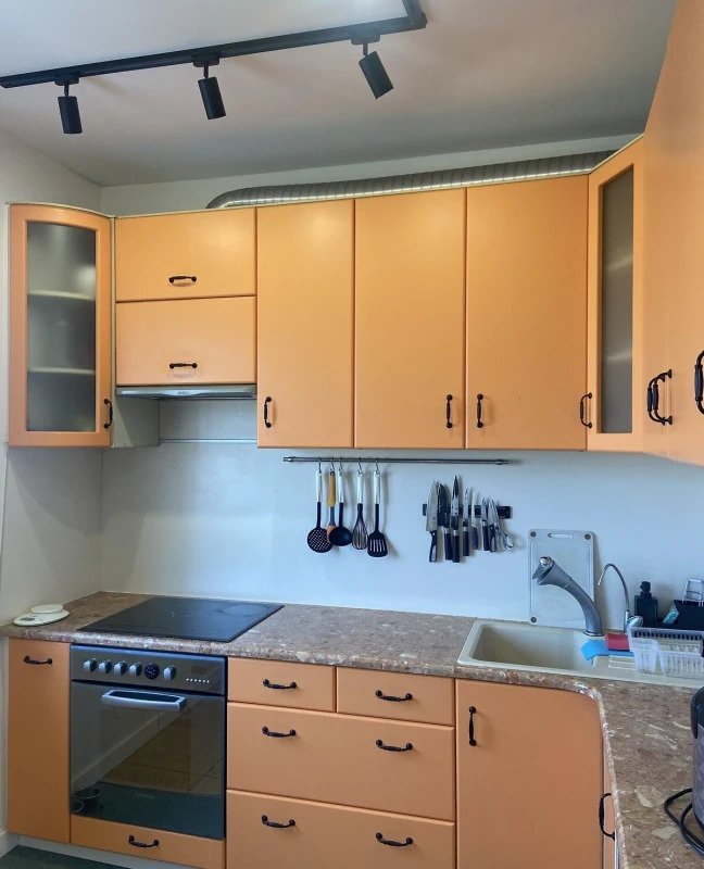 Продажа 3-комнатной квартиры 68 м²