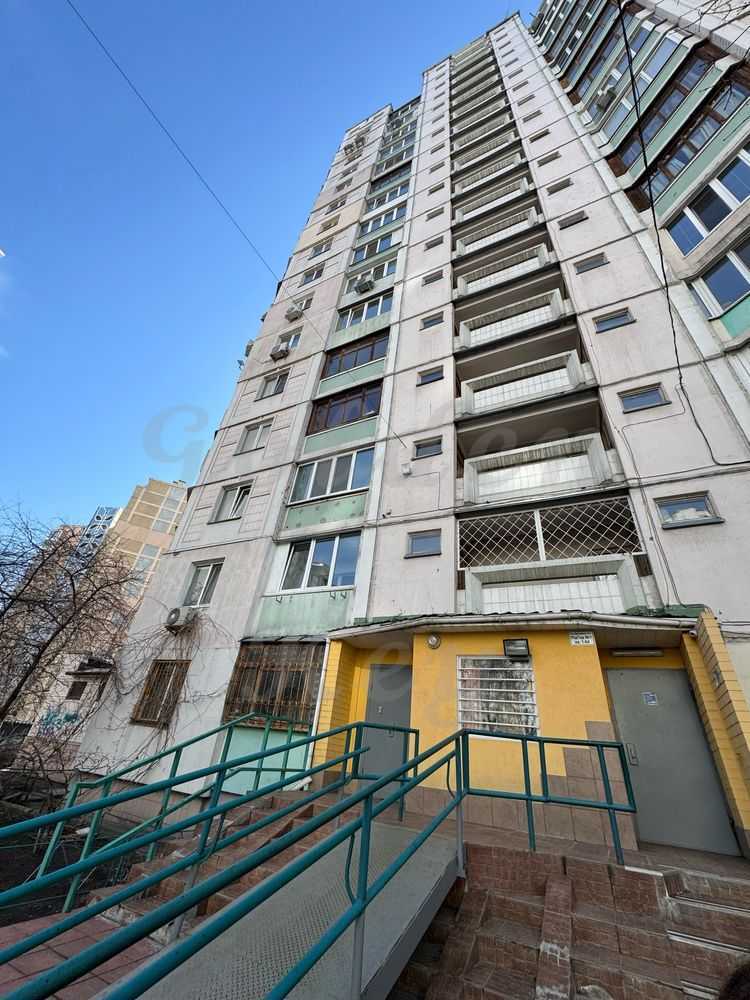 Аренда 4-комнатной квартиры 120 м², Михаила Донца ул., Драгоманова, 12А
