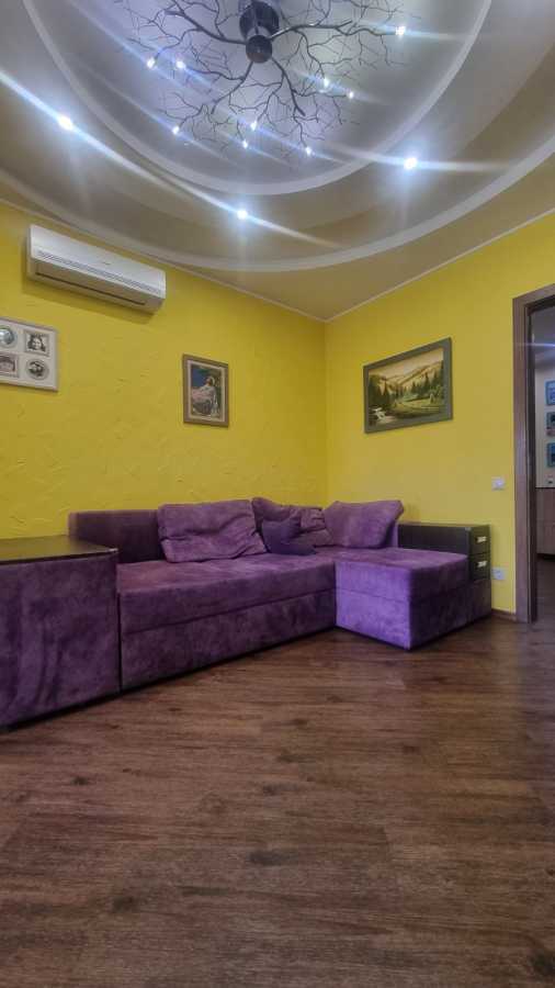 Продажа 4-комнатной квартиры 108 м², Харьковское шоссе, 56