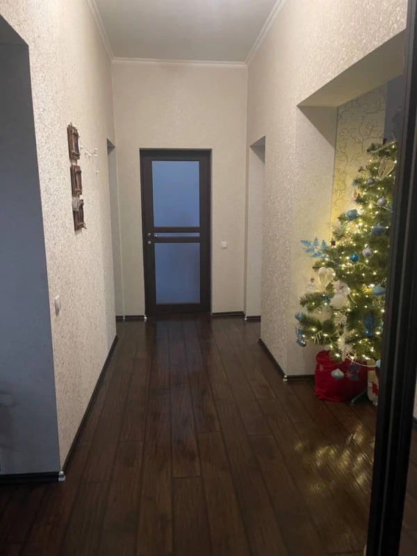 Продаж 3-кімнатної квартири 64 м²
