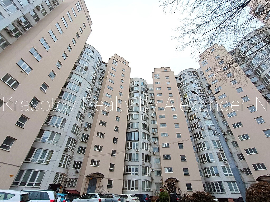 Оренда 2-кімнатної квартири 76 м², Мечнікова вул., 2/1