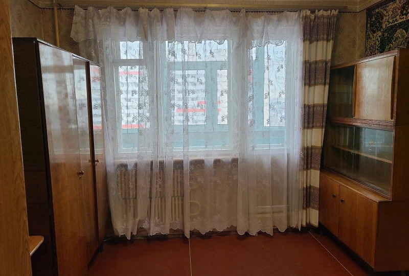 Продажа 4-комнатной квартиры 87 м²