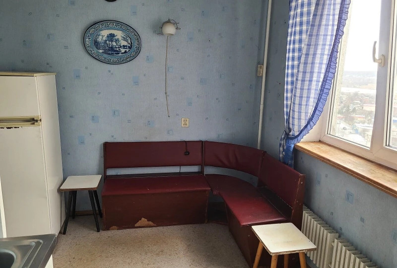Продажа 4-комнатной квартиры 87 м²