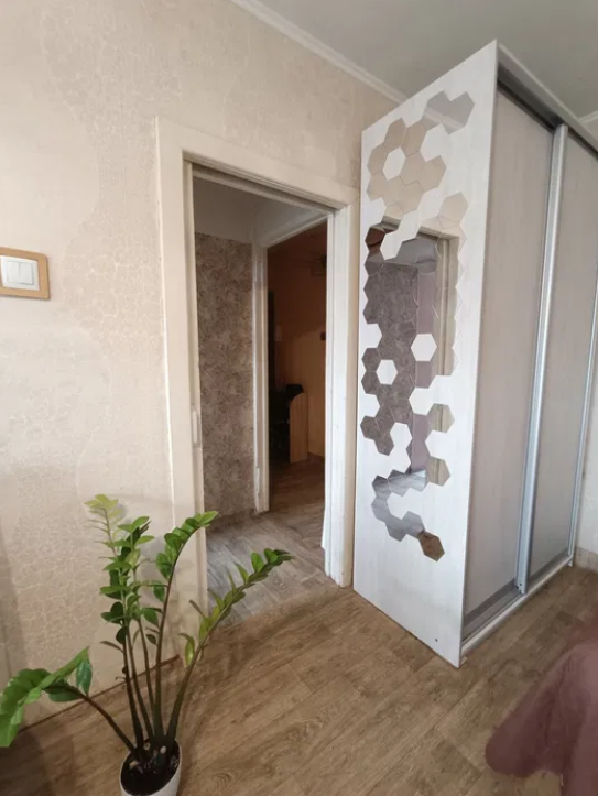 Продаж 1-кімнатної квартири 32 м², Петрова Генерала вул.