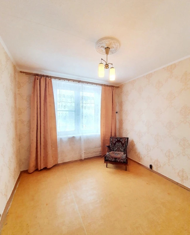 Продажа 2-комнатной квартиры 45 м²