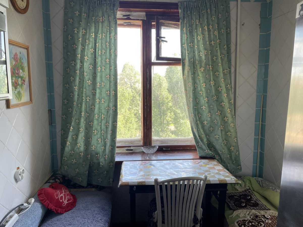 Аренда 2-комнатной квартиры 47 м², Славы ул., 3