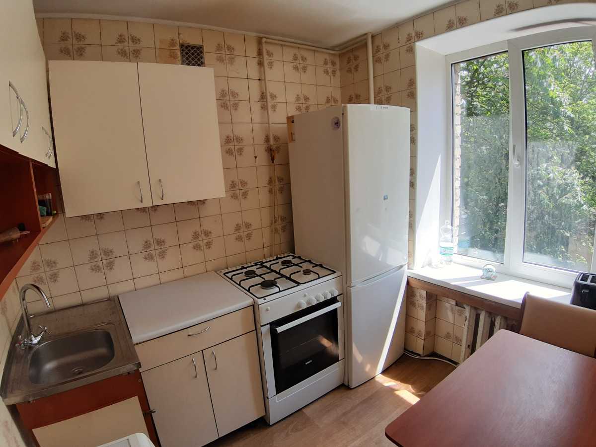Оренда 1-кімнатної квартири 32 м², Дружби Народів бул., 8