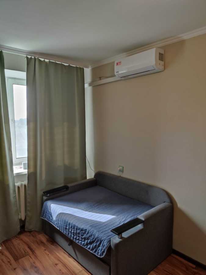 Продаж 1-кімнатної квартири 33 м², олімпійська, 8б