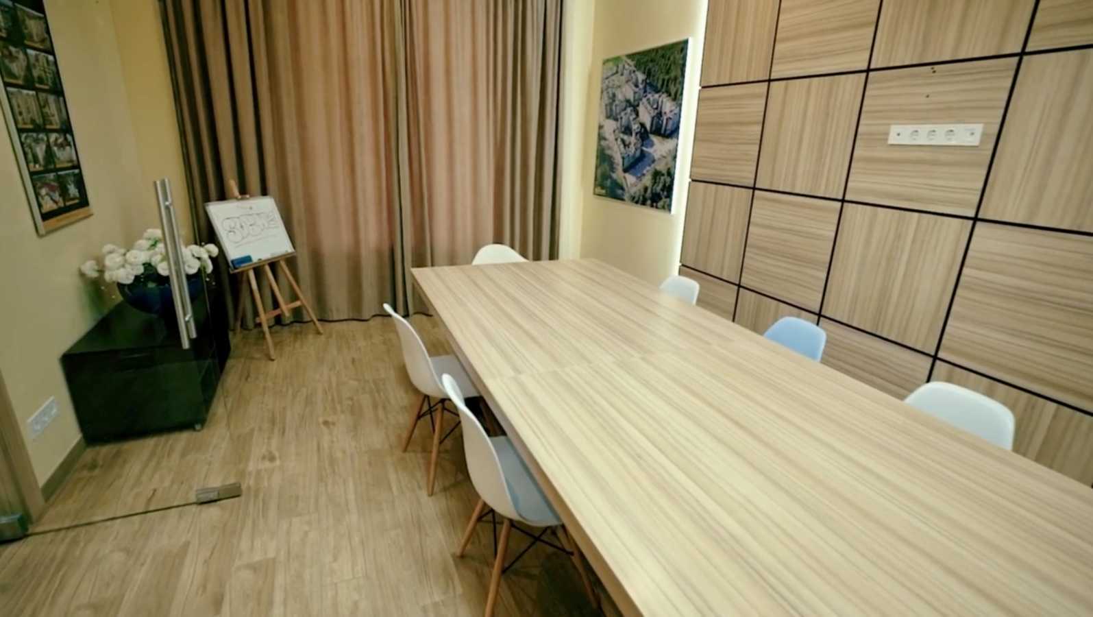 Продажа офиса 370 м², Парковая ул., 1