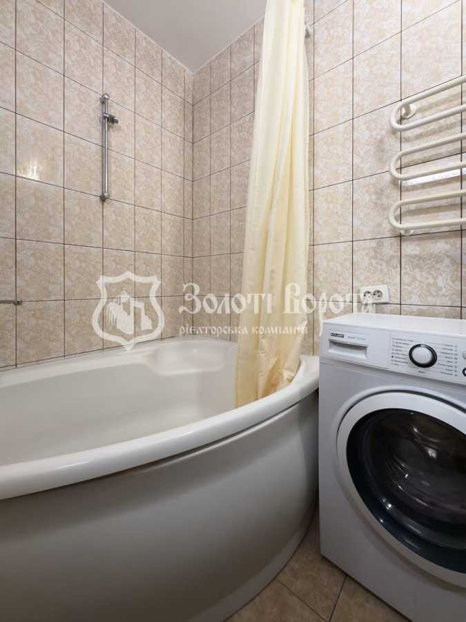 Продажа 1-комнатной квартиры 48.6 м², Уликовая ул., Харківське шосе, 19а