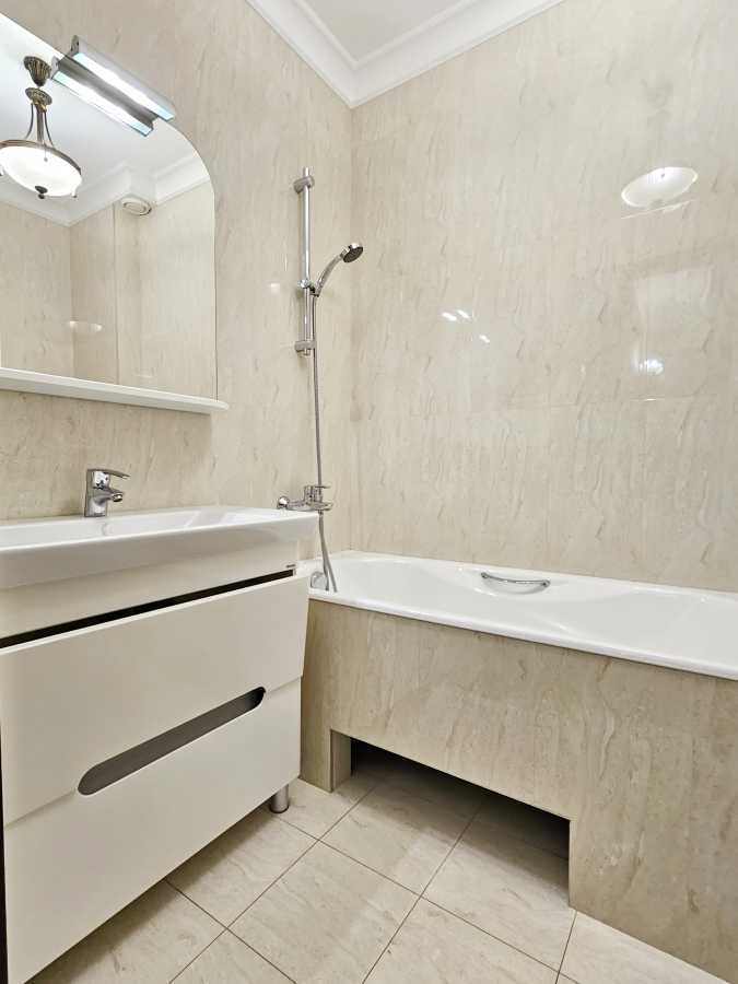 Оренда 2-кімнатної квартири 70 м², Голосіївський просп., 58