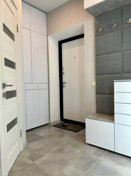 Продаж 1-кімнатної квартири 47.2 м², Харківська вул.
