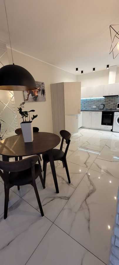 Аренда 1-комнатной квартиры 51 м², Владимира Антоновича ул., 74