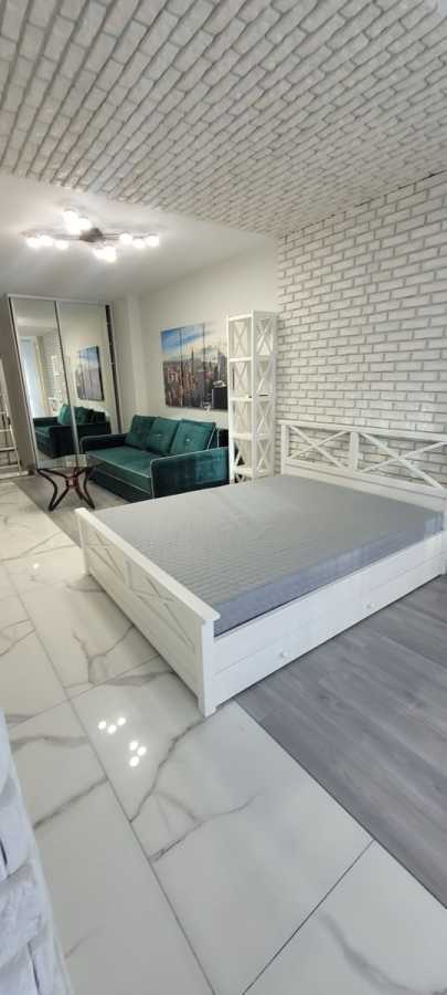 Аренда 1-комнатной квартиры 51 м², Владимира Антоновича ул., 74