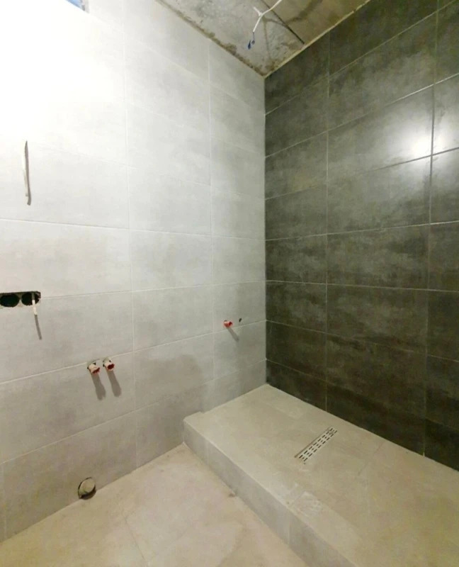Продажа 2-комнатной квартиры 61 м²