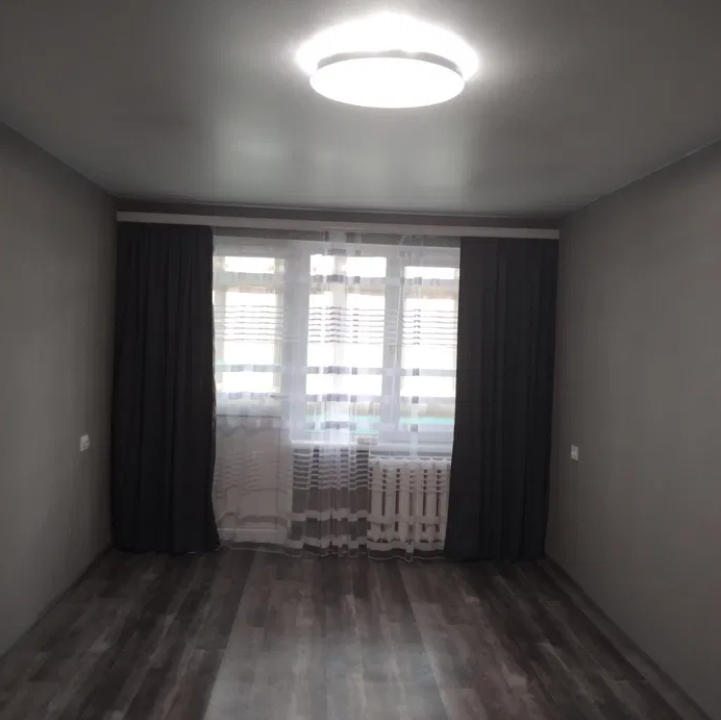 Продаж 2-кімнатної квартири 47 м², Небесної сотні просп.