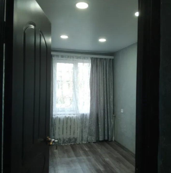 Продаж 2-кімнатної квартири 47 м², Небесної сотні просп.