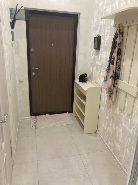 Продажа 1-комнатной квартиры 43 м², Литературная ул.