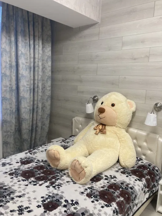 Продажа 1-комнатной квартиры 43 м², Литературная ул.