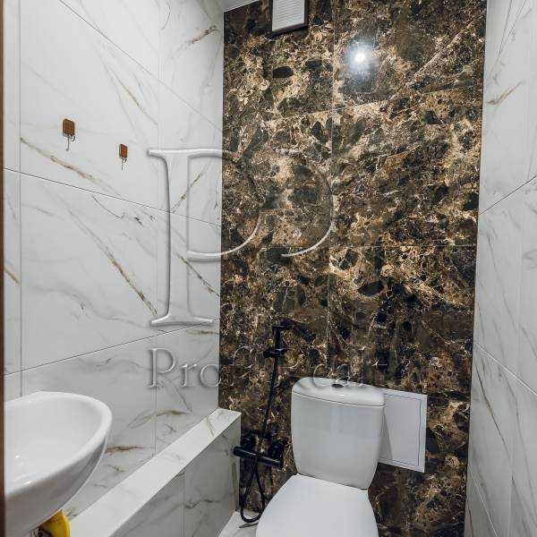 Продажа 2-комнатной квартиры 75 м², Коноплянская ул., 22А