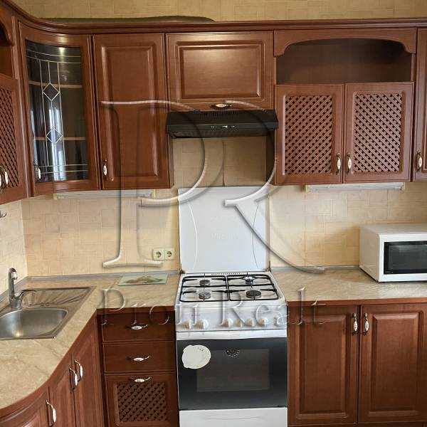 Продажа 2-комнатной квартиры 52 м², Южная ул., 7