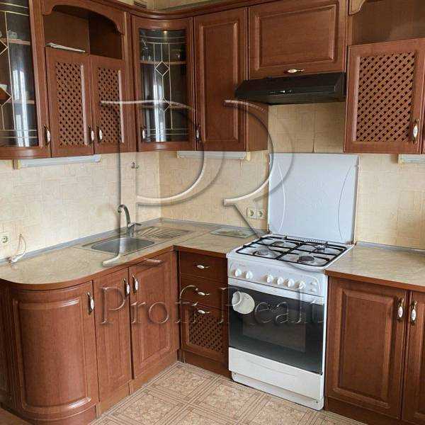 Продажа 2-комнатной квартиры 52 м², Южная ул., 7