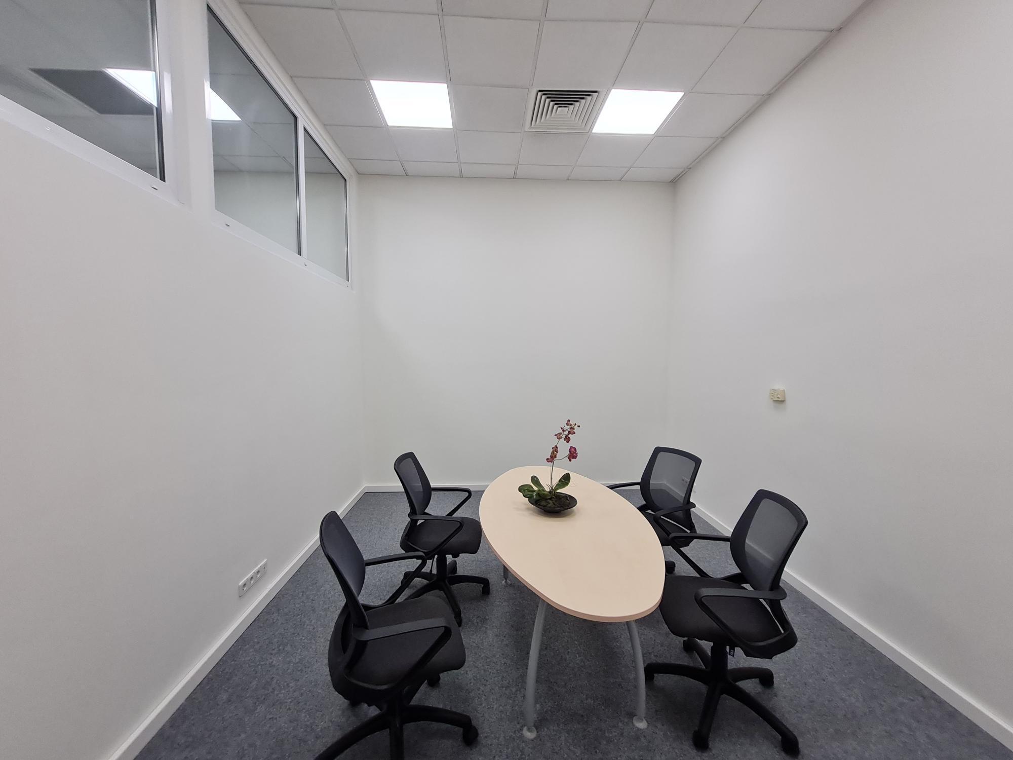 Аренда офиса 184 м², Шолуденко ул., 3