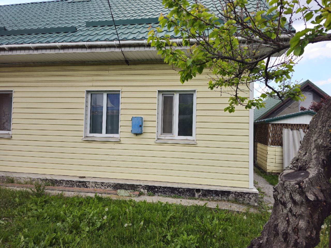 Продаж будинку 100 м²