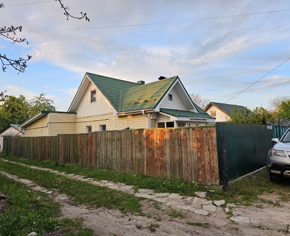 Продаж будинку 100 м²