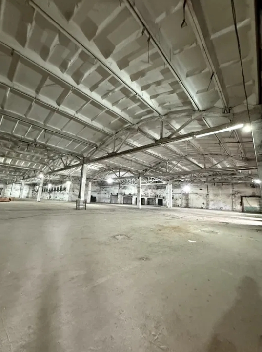 Аренда склада 4000 м², Зои Космодемьянской ул.