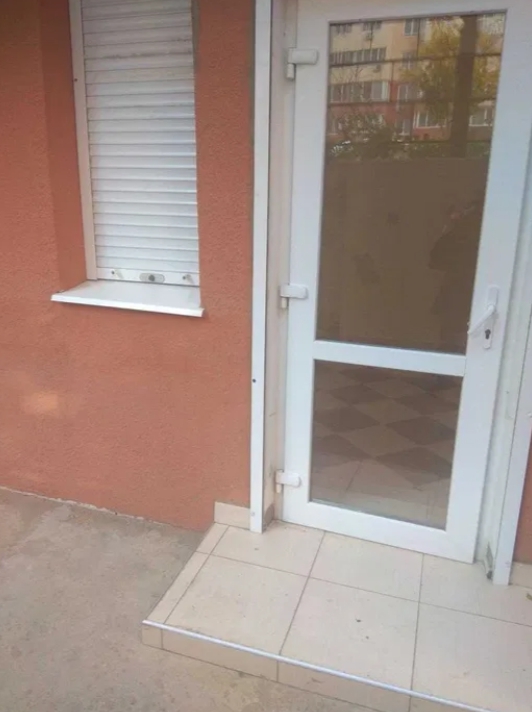 Аренда офиса 34 м², Массив Радужный ул.