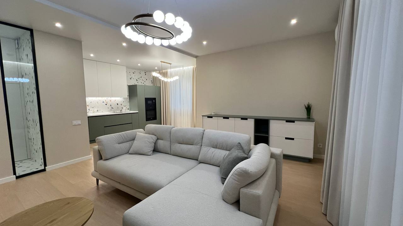 Аренда 2-комнатной квартиры 90 м², Генуэзская ул., 3А